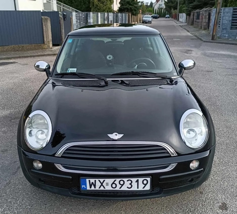 MINI ONE cena 10900 przebieg: 130000, rok produkcji 2004 z Mława małe 106